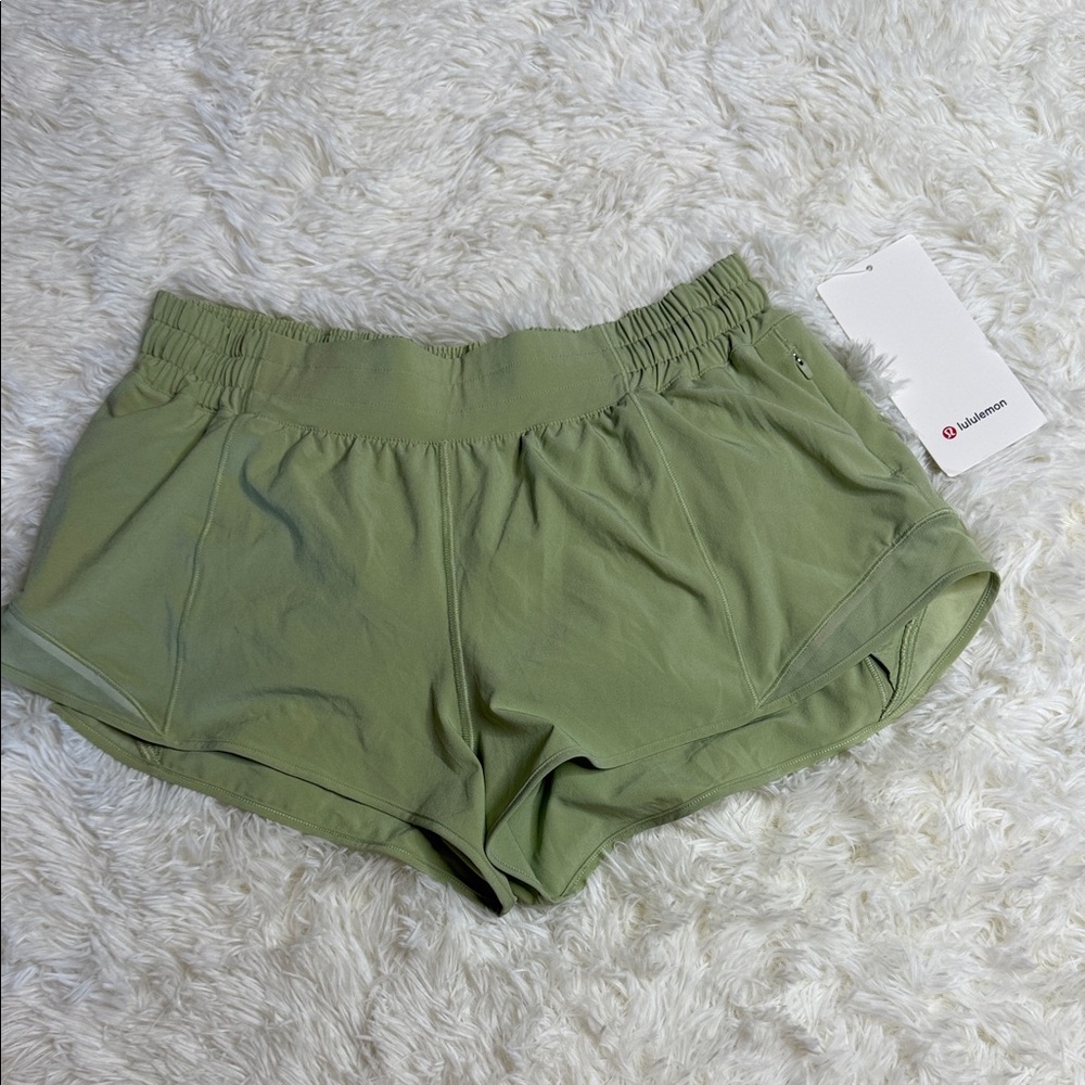 NWT Lululemon Hotty Hot LR Shorts